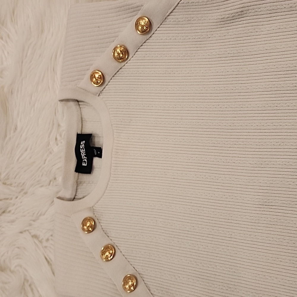 Express Structured Tank - Picture 2 of 4